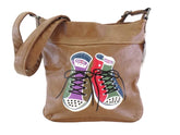 SCHULTERTASCHE TURNSCHUHMOTIV Sneaker Mahel Braun Umhängetasche Tasche