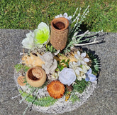 Casa-Poador Grabschmuck Gesteck Exoten Weiß Grün Natur Zapfen künstlich Engel