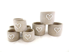 Töpfe Beton grau mit weißem Herz 6 klein 8 cm D. Varianten 3 groß 11 cm D
