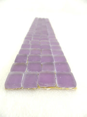 BORDÜRE Glasmosaik Lila Flieder matt Borde 1 x Streifen 92 Steine unregelmäßig