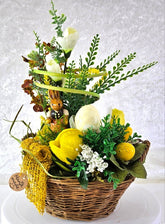 Casa-Poador Gesteck im Korb Osterglocken Kunstblumen Frühling Hase Dekoration