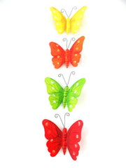 12 Metallschmetterlinge Box 4 Farben Gelb Orange Rot Lindgrün 9 x 6 cm Deko