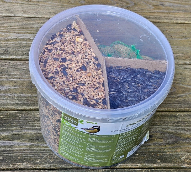 Vogelfutter Mix Eimer 3 kg Vogelfutter Meisenfutter schwarze Sonnenblumenkerne
