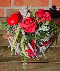 Grabschmuck Herz Reisigesteck Weiß Rot Foumrosen Herz Engel Kunstblumen Friedhof