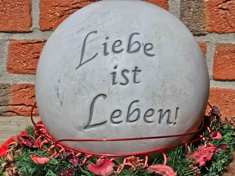 Grabschmuck Exoten Mix Rot Natur gefärbt Kugel Kranz Allerheiligen Totensonntag