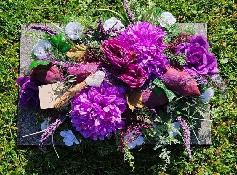 Casa-Poador Grabschmuck Gesteck Exoten Lila künstlich Totensonntag Friedhof Blum
