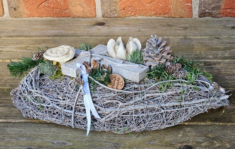 Grabschmuck Gesteck künstliche Blumen ellipse Weiß Naturmaterial Friedhof