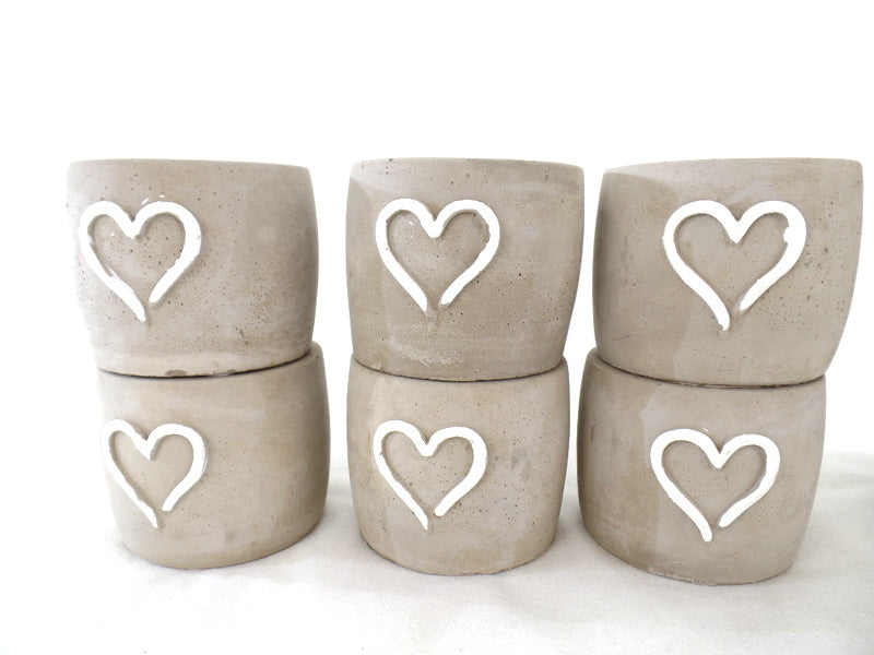 Töpfe Beton grau mit weißem Herz 6 klein 8 cm D. Varianten 3 groß 11 cm D
