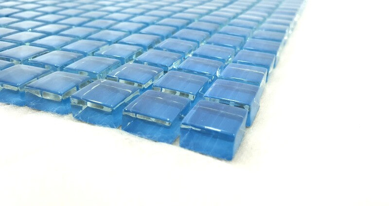 Ressalossa Glasmosaik Fliesen Blau leicht Türkis glänzend Matte 324 Steine