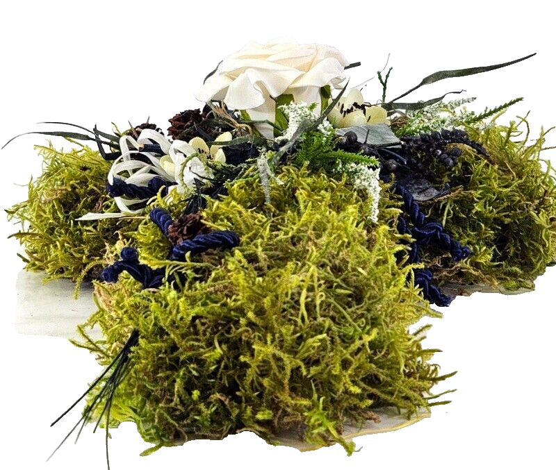 Grabschmuck Gesteck Moos Kreuz künstliche Blumen Weiß Blau Natur Friedhof