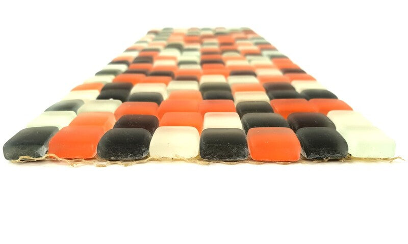 BORDÜRE Glasmosaik Mix Orange Schwarz Weiß milchig matt Borde 1 Streifen unregel