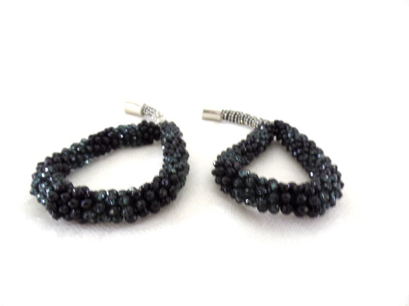 Armband Modeschmuck Magnetverschluß Schwarze Perlen Knoten Fashion Jewelry