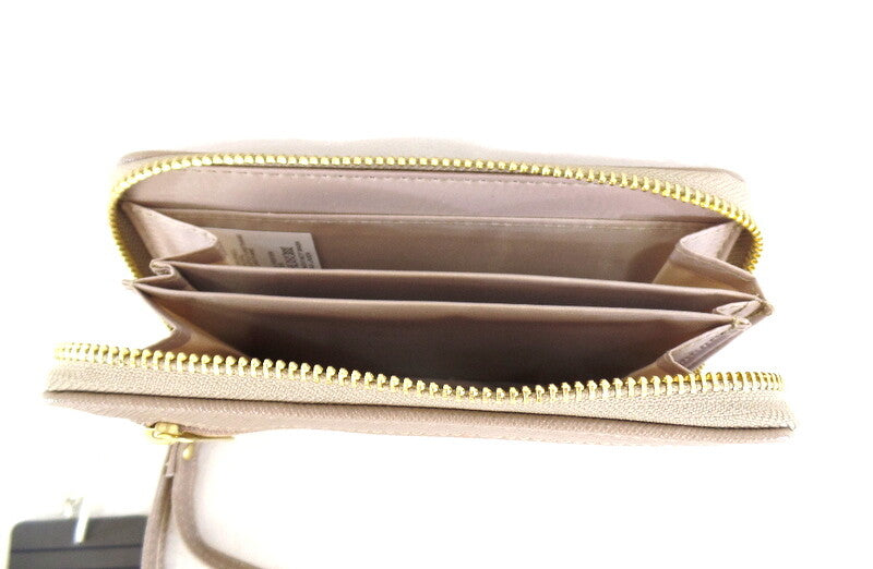 Geldbörse Portmonaie Wallet Taupe Etui New Design Querformat Fee Anhänger