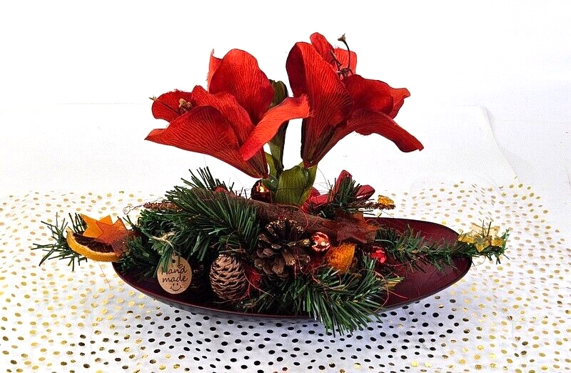 Casa-Poador Weihnachtsgesteck rot Orange Amaryllis Sterne künstliche Tanne Deko