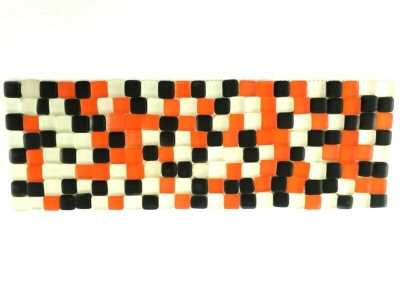 BORDÜRE Glasmosaik Mix Orange Schwarz Weiß milchig matt Borde 1 Streifen unregel