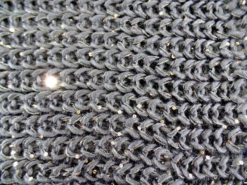 Schal Rund Wickelschal Schwarz Loop goldfarbige Pailetten gestrickt Polyester