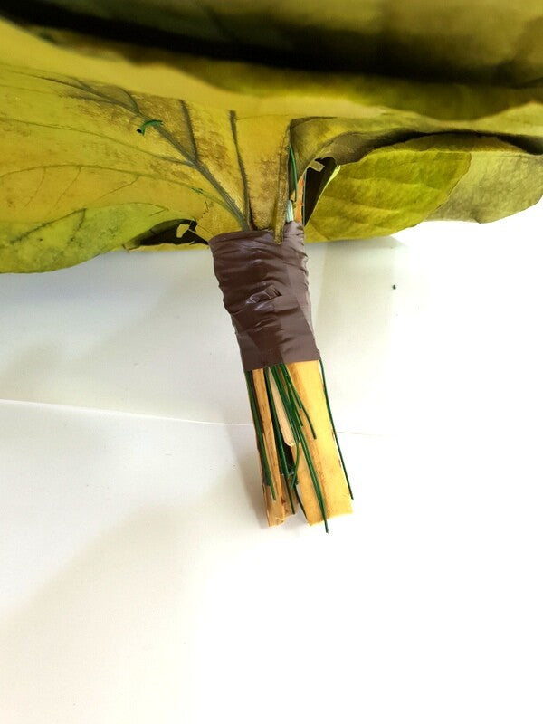 Grabschmuck Exoten Weiß Grün Sisalherz Natur Zapfen Budda Strauß künstlich Fried