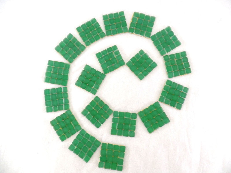 BORDÜRE Glasmosaik Grün matt Glas Borde 18 x Quadrate 50 x 50 mm 288 Steine 5 mm