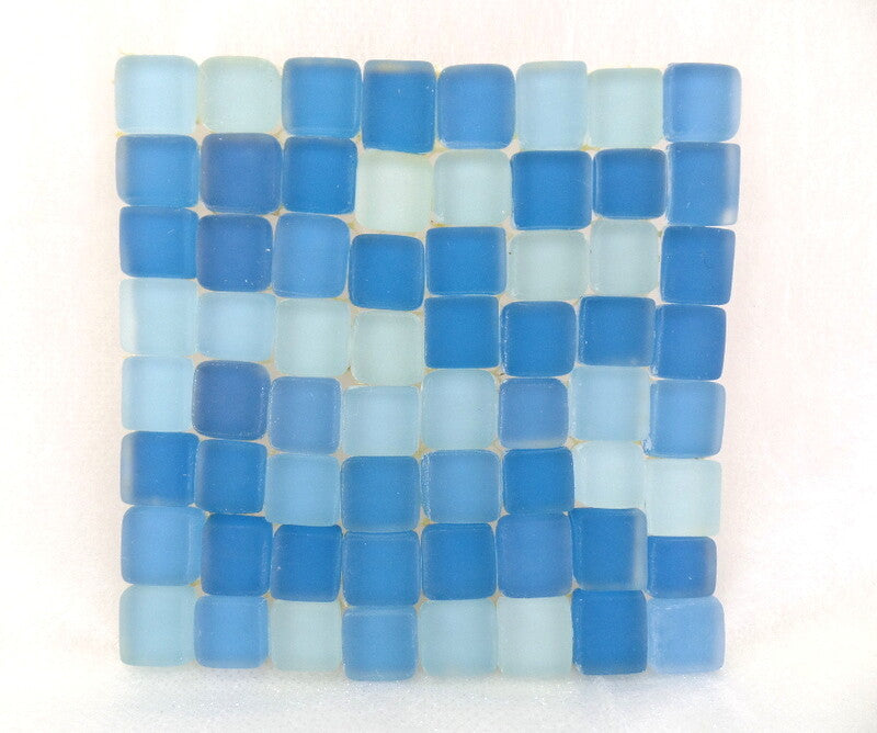 BORDÜRE Glasmosaik hellblau blau matt Borde 1 x Quadrat 64 Steine unregelmäßig