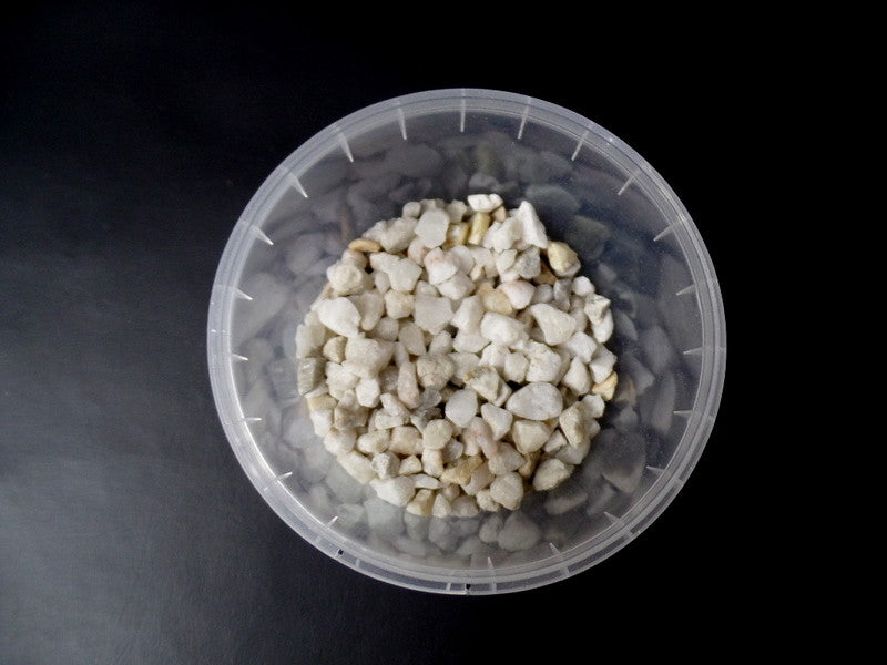 Steine Granulat Dekogranulat 1 x 400 g Weiß Creme 8 - 10 mm Körnung Tischdeko