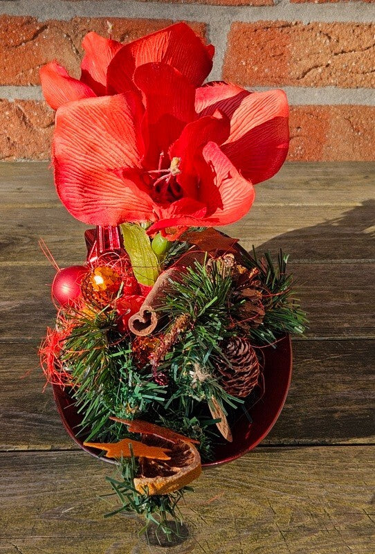 Casa-Poador Weihnachtsgesteck rot Orange Amaryllis Sterne künstliche Tanne Deko