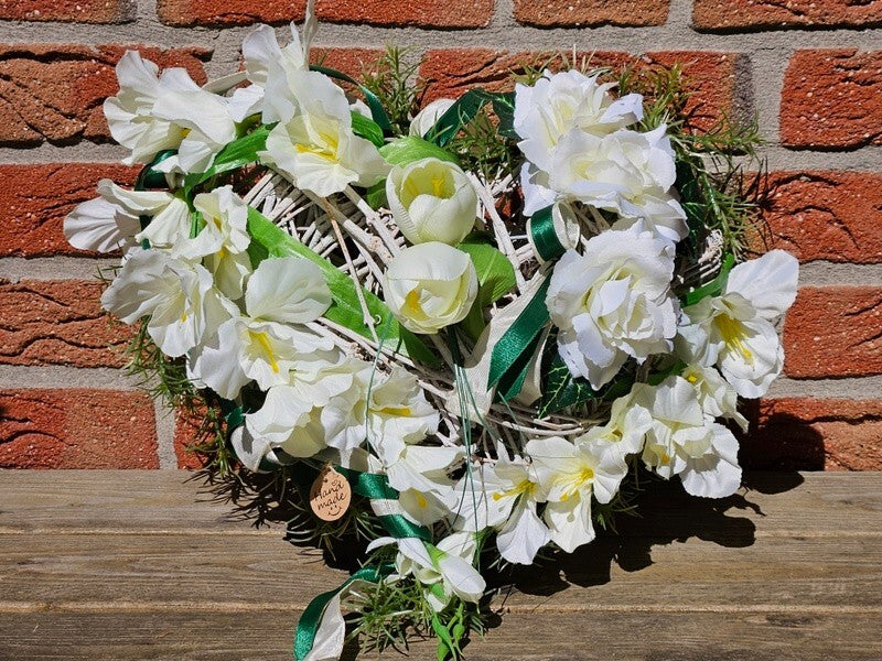 Casa-Poador Herz Rebengesteck Weiß Creme Kunstblumen Gladiolen Geschenk Friedhof