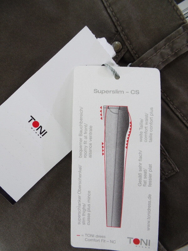 Toni dress Sport Hose Größe 36 K Kaki Belmonte Super Slim- CS kurz short