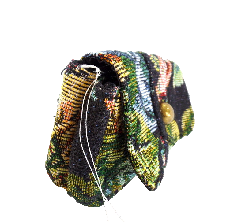 Geldbörse Schwarz Portmonaie Wallet Etui fortlaufendes Blumenmuster Magnetversch