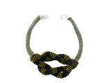 HALSKETTE COLLIER 16 cm D. Band Grün Knoten silber / grün / olivefarbene Perlen