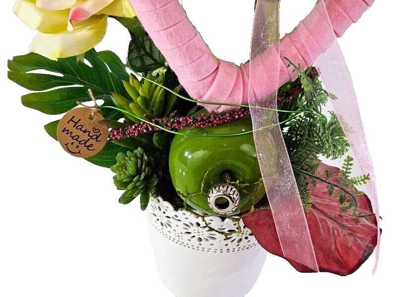 Casa-Poador Gesteck Seide Rosa Weiß Rose Kunstblumen rund Filzherz Dekoration