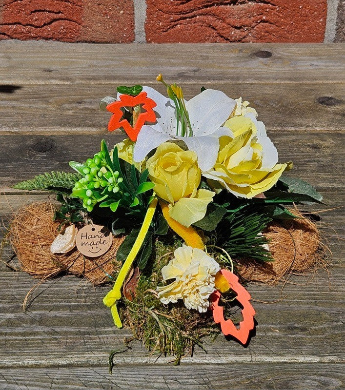 Grabschmuck Gesteck Moos Reisig Kissen künstliche Blumen RoseGelb Natur Friedhof