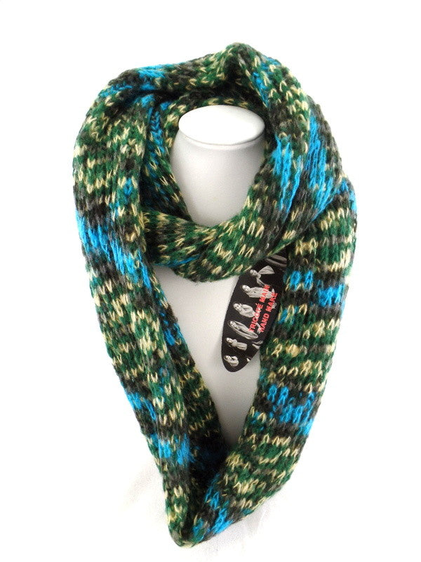 Schal Rundschal Blau Beige Grün Loop Wickelschal gestrickt Tricote Main