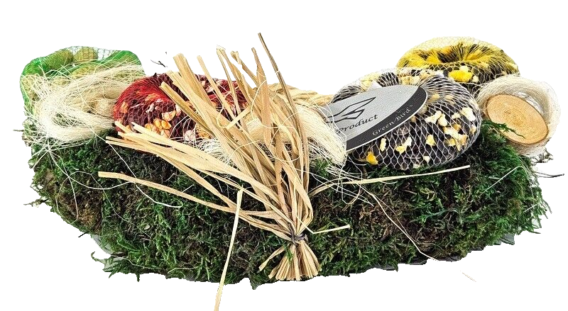 Vogelfutter zum Aufhängen schöne Dekoration Sonnenblumenkerne Mais Erdnüsse Mix