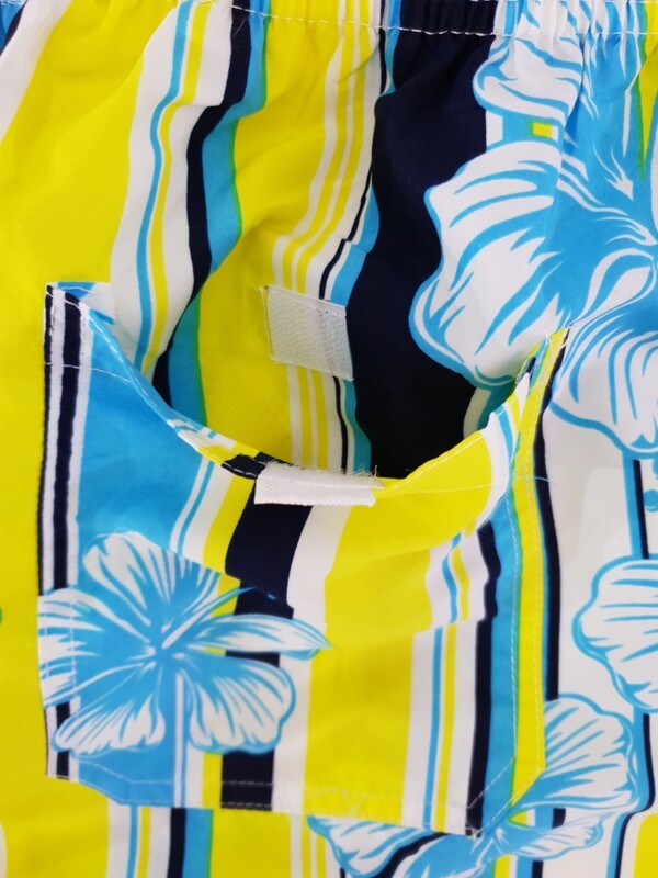 Shorts Badehose Badeshorts XL / XXL Lotus Shorts geblümt gestreift Gelb Blau