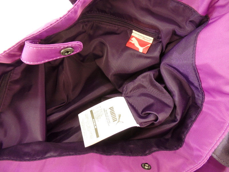 Puma Dazzle Shoppe Lila Sporttasche Freizeit Tasche Sport Lifestyle Black berry