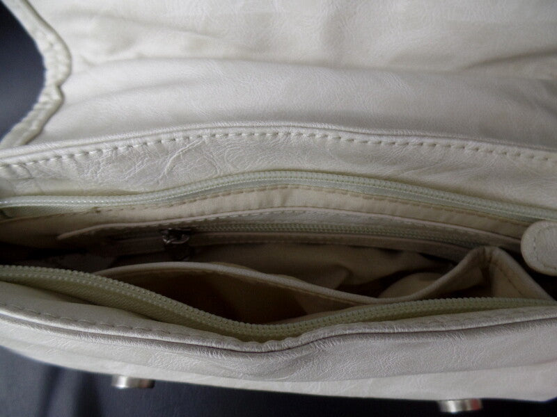 Axel David Tasche Creme Beige Schultertasche Magnetverschluss Henkel
