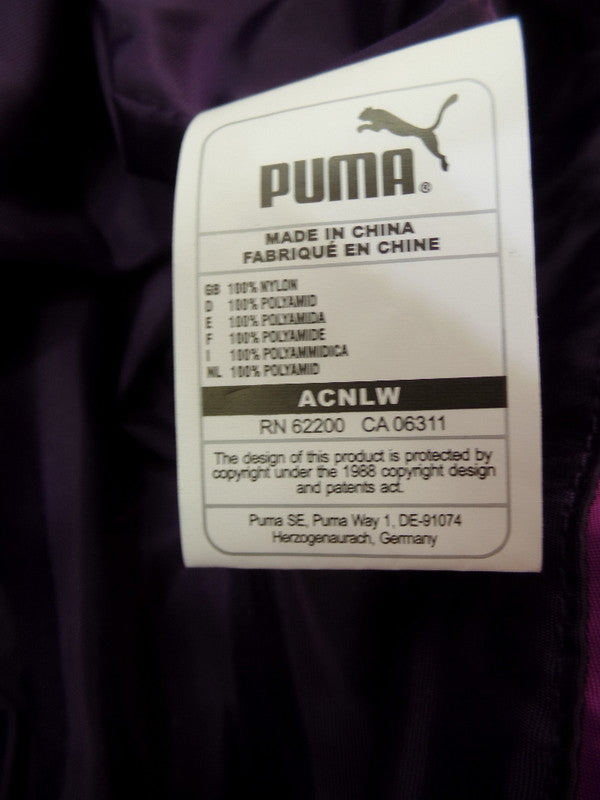 Puma Dazzle Shoppe Lila Sporttasche Freizeit Tasche Sport Lifestyle Black berry
