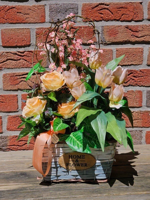 Casa-Poador Kunstblumengesteck im Korb Lachs Apricot Tulpen Rosen Deko Geschenk