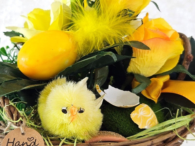 Casa-Poador Gesteck im Korb Osterglocken Küken Kunstblumen Frühling Deko