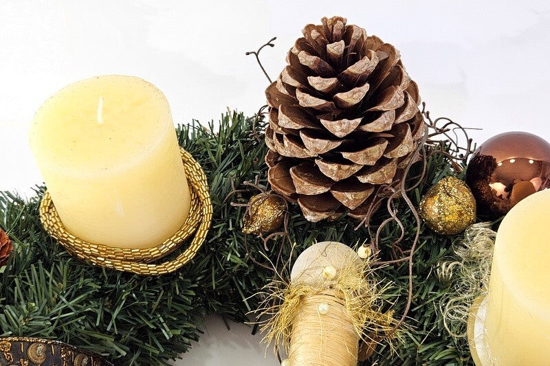 Adventskranz Creme Braun künstliche Tanne 45 cm Rustic Kerzen Kugeln Sterne 8054