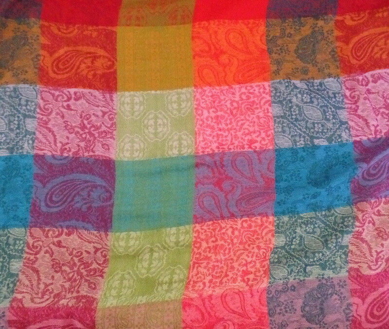 Schals Tuch Stola Fransen fortlaufendes Muster 100 % Polyester 175 cm L 70 Breit