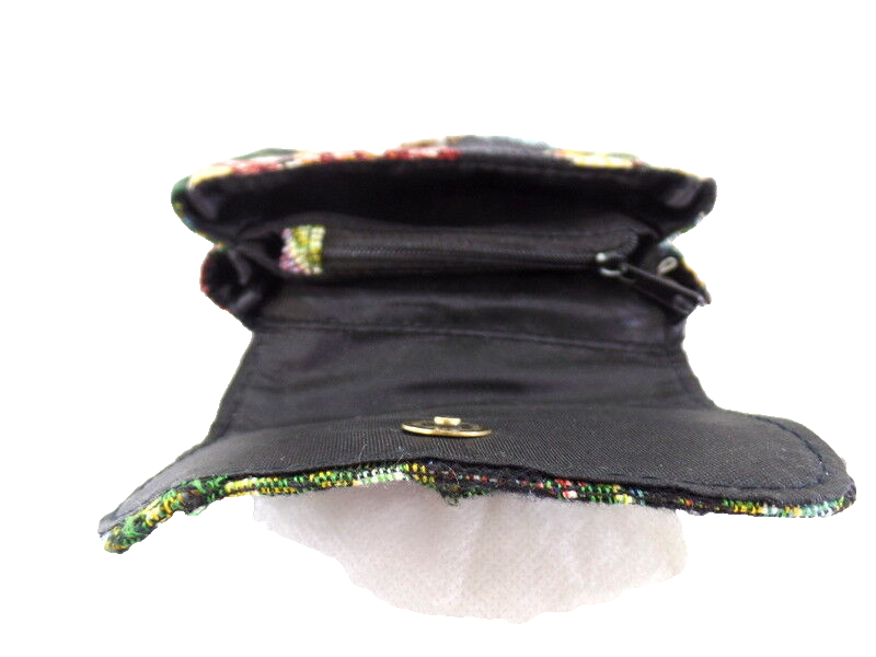 Geldbörse Schwarz Portmonaie Wallet Etui fortlaufendes Blumenmuster Magnetversch