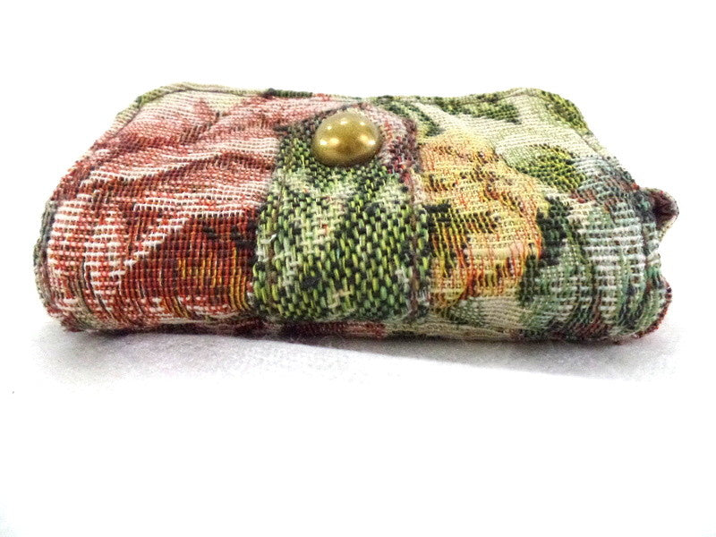 Geldbörse Beige Portmonaie Wallet Etui fortlaufendes Blumenmuster Magnetversch