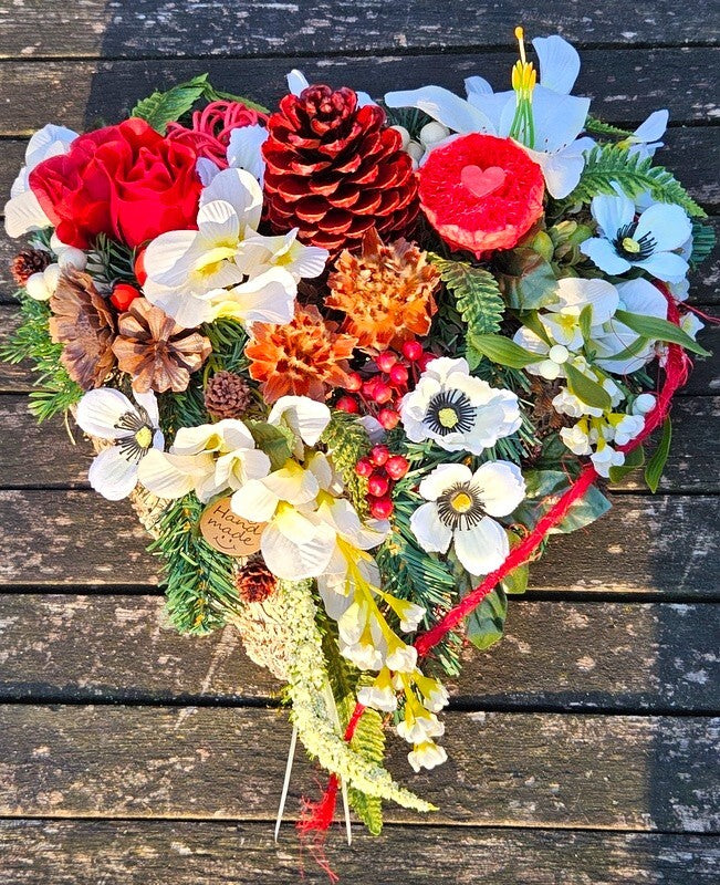 Grabschmuck Herz Kissen Moos 30 cm rot Weiß Rose Kunstblumen Zapfen Grabgesteck