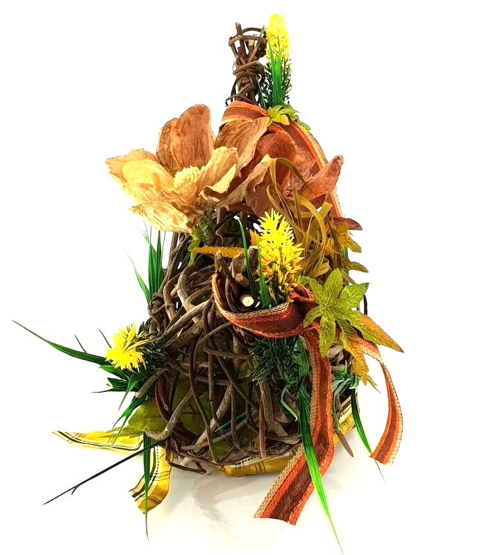Gesteck Kunstblumen Weinrebengerüst Gelb Braun Wachsblumen Dekoration