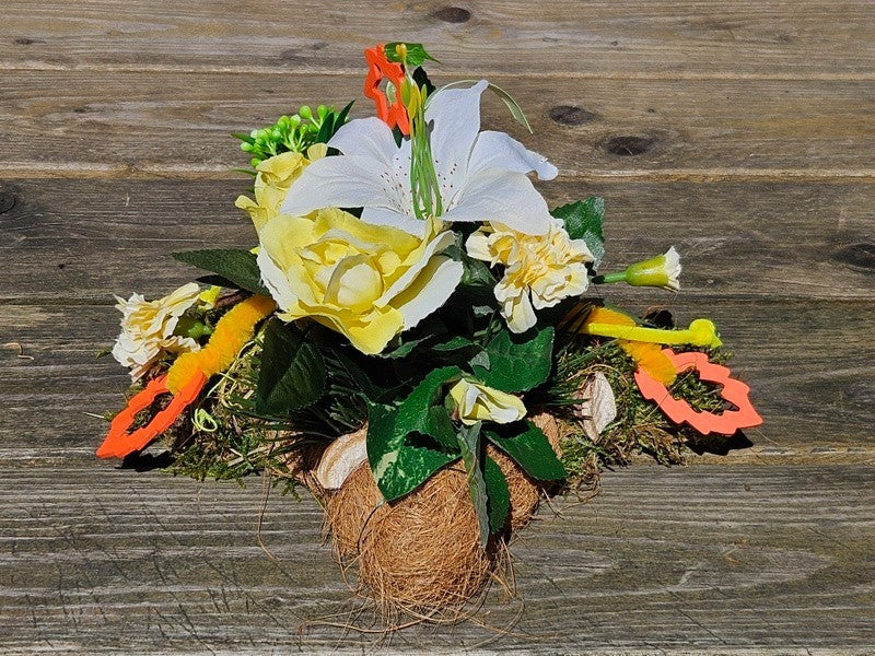 Grabschmuck Gesteck Moos Reisig Kissen künstliche Blumen RoseGelb Natur Friedhof