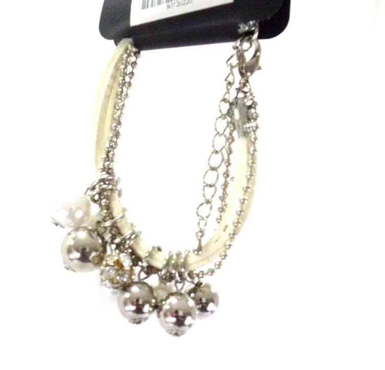Armband Bijoux 7 reihig Weiß / Silber Perlen Stoff Modeschmuck Karabinerverschl