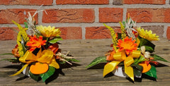 Gesteck 2 x Seide Gelb Orange Kunstblumen Sonnenblume Gerbera rund 25 cm Herbst