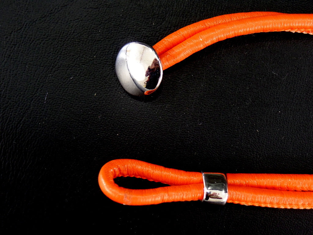 Kette Halskette 20 cm Leder Orange silberfarbene Flügel & Straß Anhänger Top !