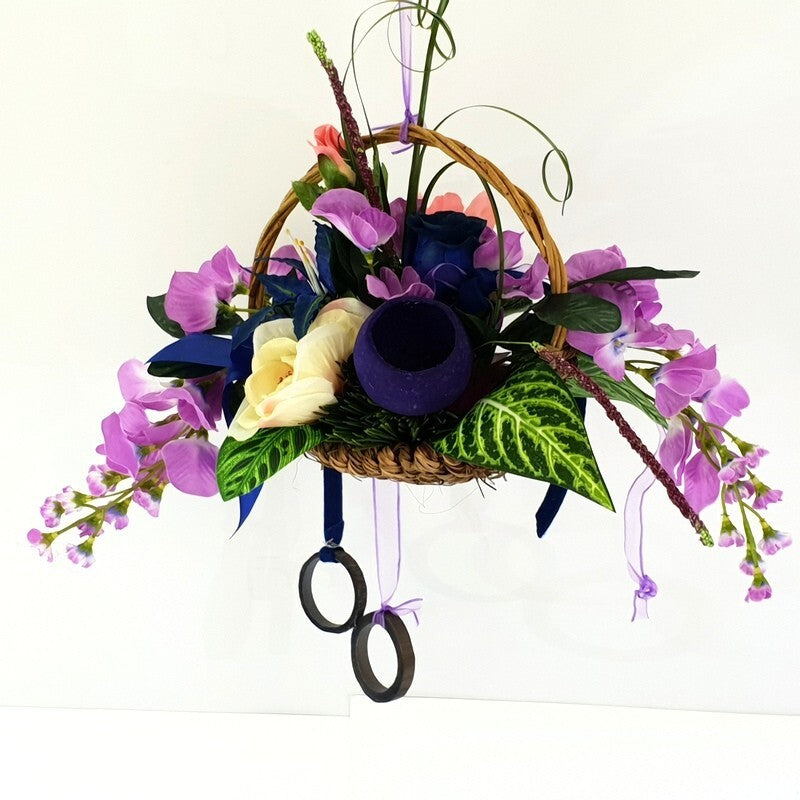 Hängekorb Gesteck Seide Lila Blau Kunstblumen Blauregen Rosen Fenster Dekoration